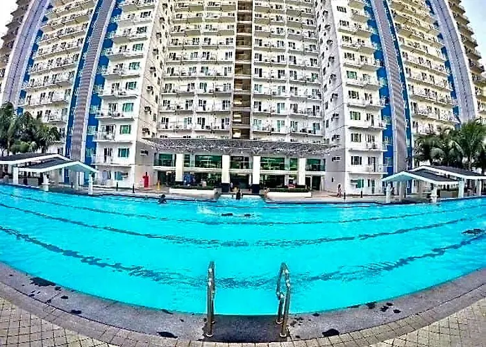 The Grass Residences 5*